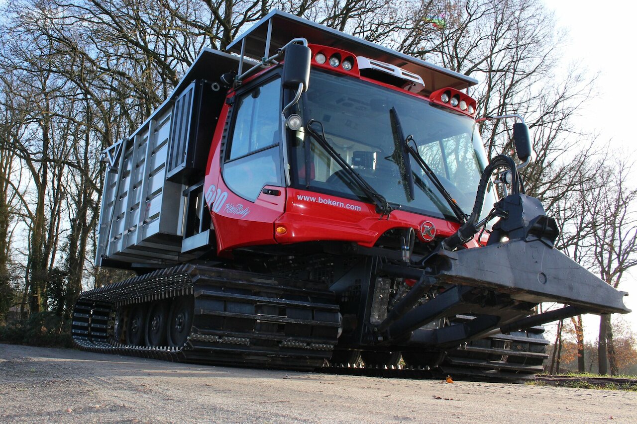 Pistenbully Image 2